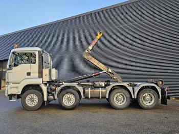 TGS 41.440 8x4 BB / 30T HOOKLIFT / ABROLKIPPER